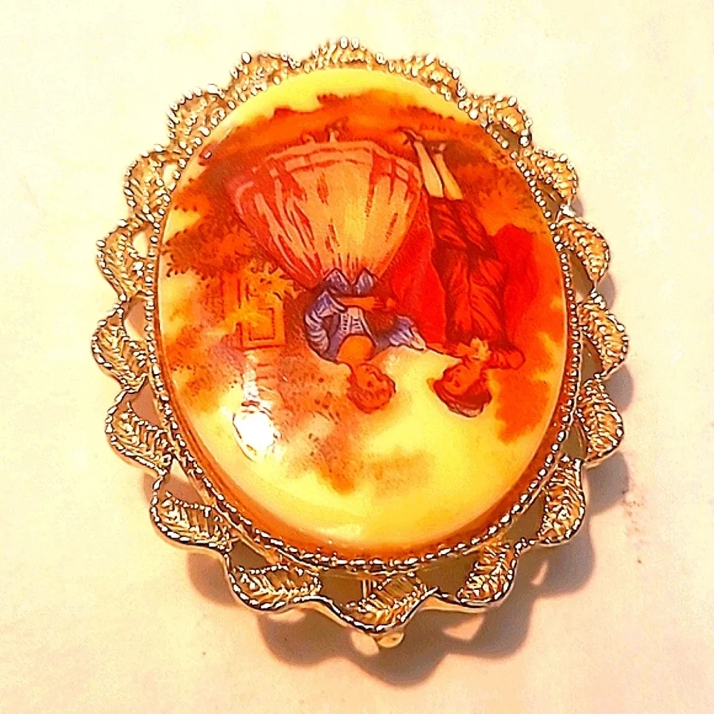 Brooch Pendant Vintage Victorian Fragonard Porcelain Cabachon Silver Heirloom